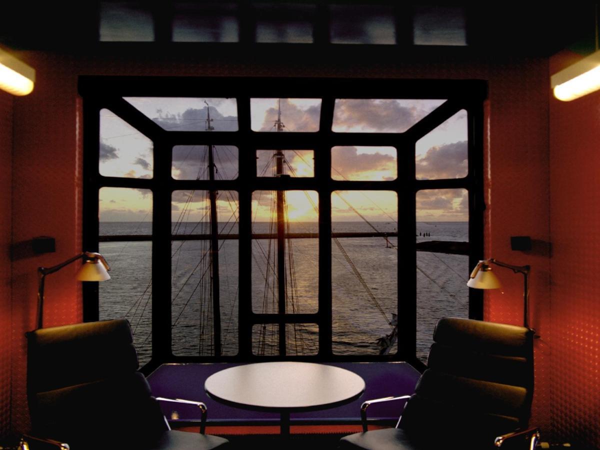 Havenkraan van Harlingen Kamer foto